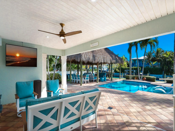 Beautiful Anna Maria Vacation Home with Pool & Canal Views